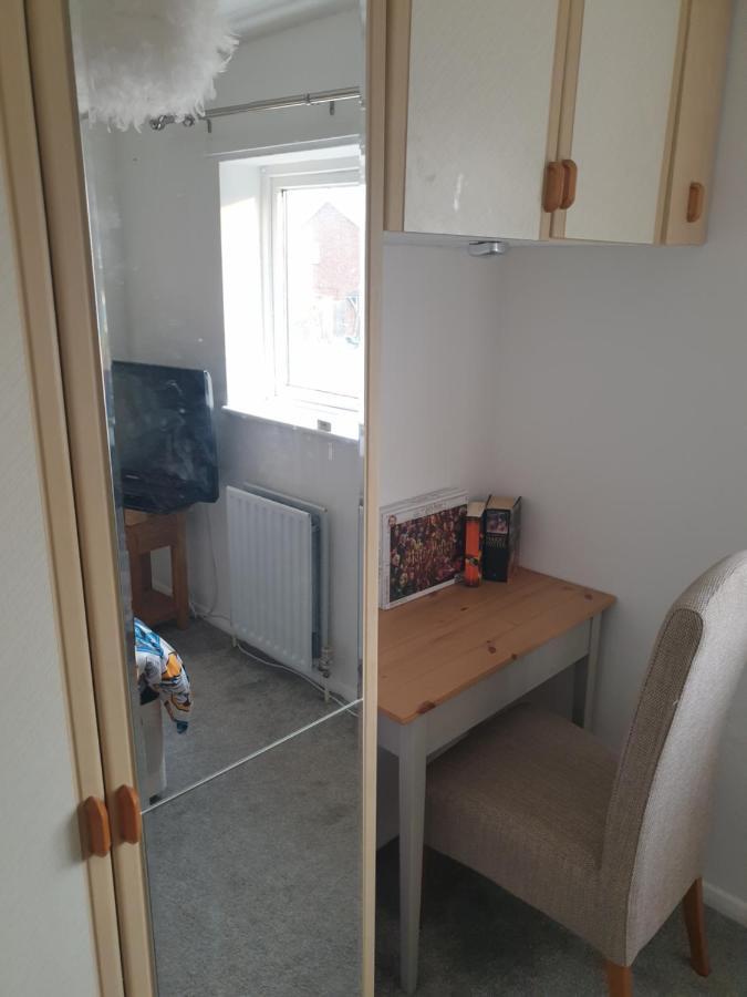 Harry Potter Theme Double Room In Shared House Watford  Esterno foto