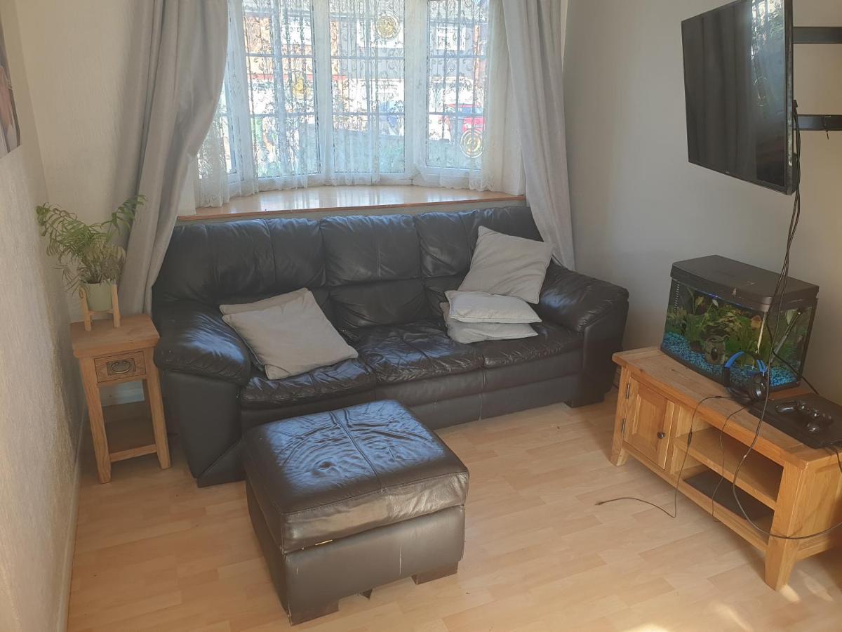 Harry Potter Theme Double Room In Shared House Watford  Esterno foto